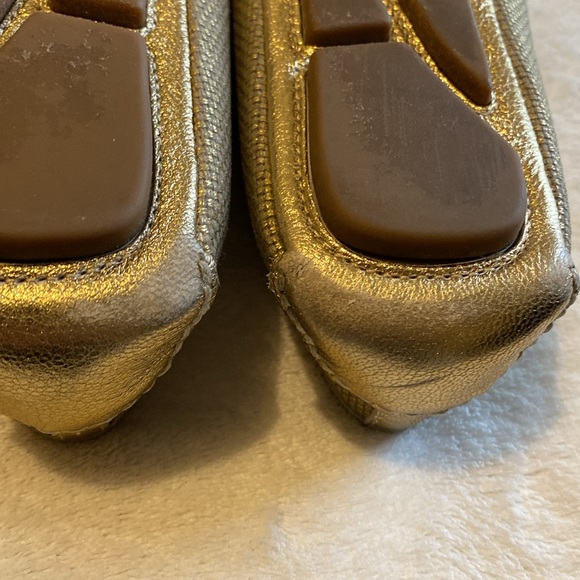 Nice! MK Moccasins/Flats. Gold Leather. VGUC Sz. 7M - Picture 12 of 13
